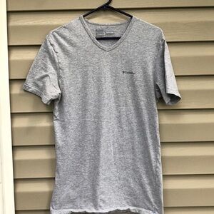 Columbia men’s gray short sleeve tee shirt